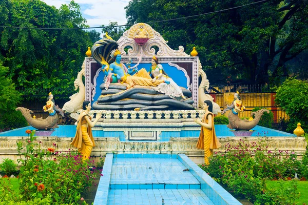 Rishikesh Indie Sierpnia Pana Wisznu Maa Laxmi Usiąść Wielki Wąż — Zdjęcie stockowe