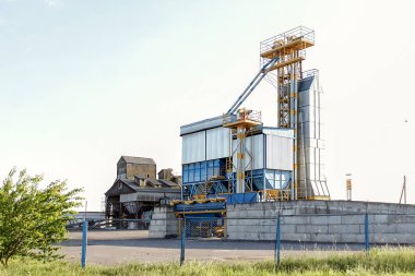 Tahıl işleme karmaşık kurutma kaba arıtma için tasarlanmıştır