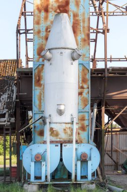 Eski terk tahıl kurutma kompleksi detay