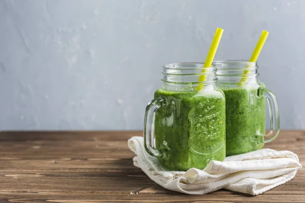 Grüner Smoothie — Stockfoto