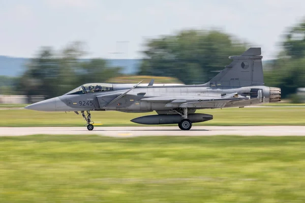 공화국 Pardubice 2018 훈련은 2018 Pardubice 공화국 Jas Gripen — 스톡 사진