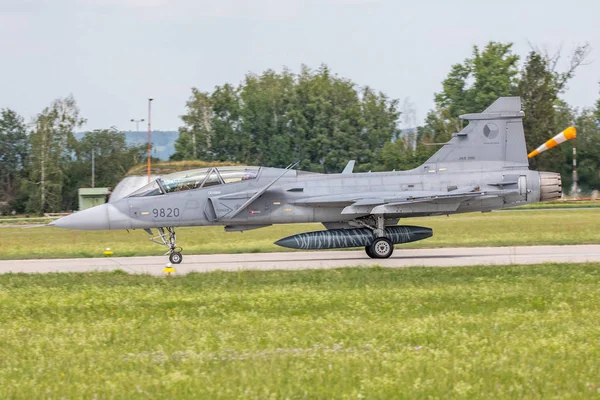 Tsjechische Republiek Pardubice 2018 Tsjechoslowaakse Luchtmacht Jas Gripen Tijdens Hemel — Stockfoto