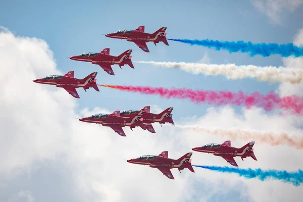 Reino Unido Fairford 2018 Exhibición Flechas Rojas Durante Royal International —  Fotos de Stock