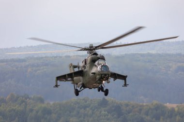 Slovakya, Sliac - Mi-24 Hind 1.09.2018 Sliac, Slovakya Slovak uluslararası hava Fest sırasında görüntülemek 1.9.2018