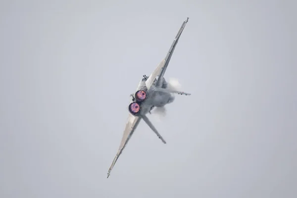 Словакия Sliac 2018 Spain Hornet Display Slovak International Air Fest — стоковое фото