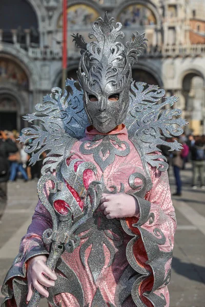 Italië Venetië 2019 Kleurrijke Masker Kleding Tijdens Het Carnaval Van — Stockfoto