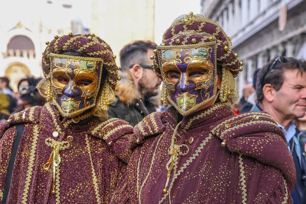 Италия Венеция 2019 Цветная Маска Одежда Время Венецианского Карнавала 2019 — стоковое фото