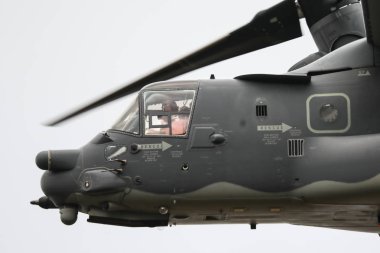 Nowy Targ, Polonya - 14.11.2018 Bell Mv-22 Nowy Targ havaalanında 14.11.2018 Nowy Targ, Polonya için açılış Osprey