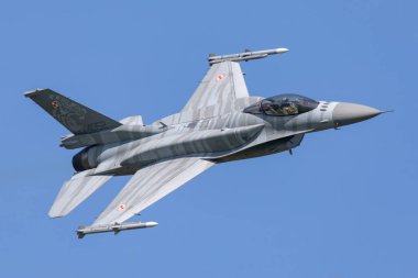 Çek Repubic, Ostrava - 16.9.2018 Lehçe Hava Kuvvetleri F-16 solo ekran sırasında Nato gün içinde 16.9.2018 de Ostrava, Çek Reublic