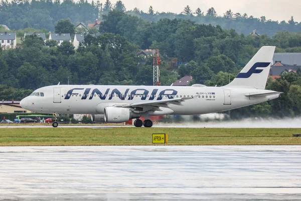 Cracóvia Polônia 2019 Airbus A320 Finnair John Paul Balice Aeroporto — Fotografia de Stock