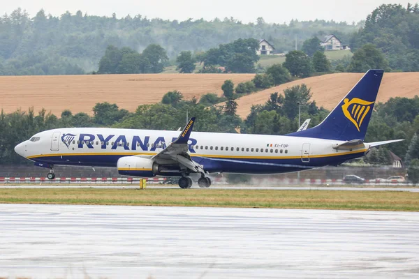 Cracovie Pologne 2019 Boeing 737 Ryanair Aéroport Jean Paul Balice — Photo
