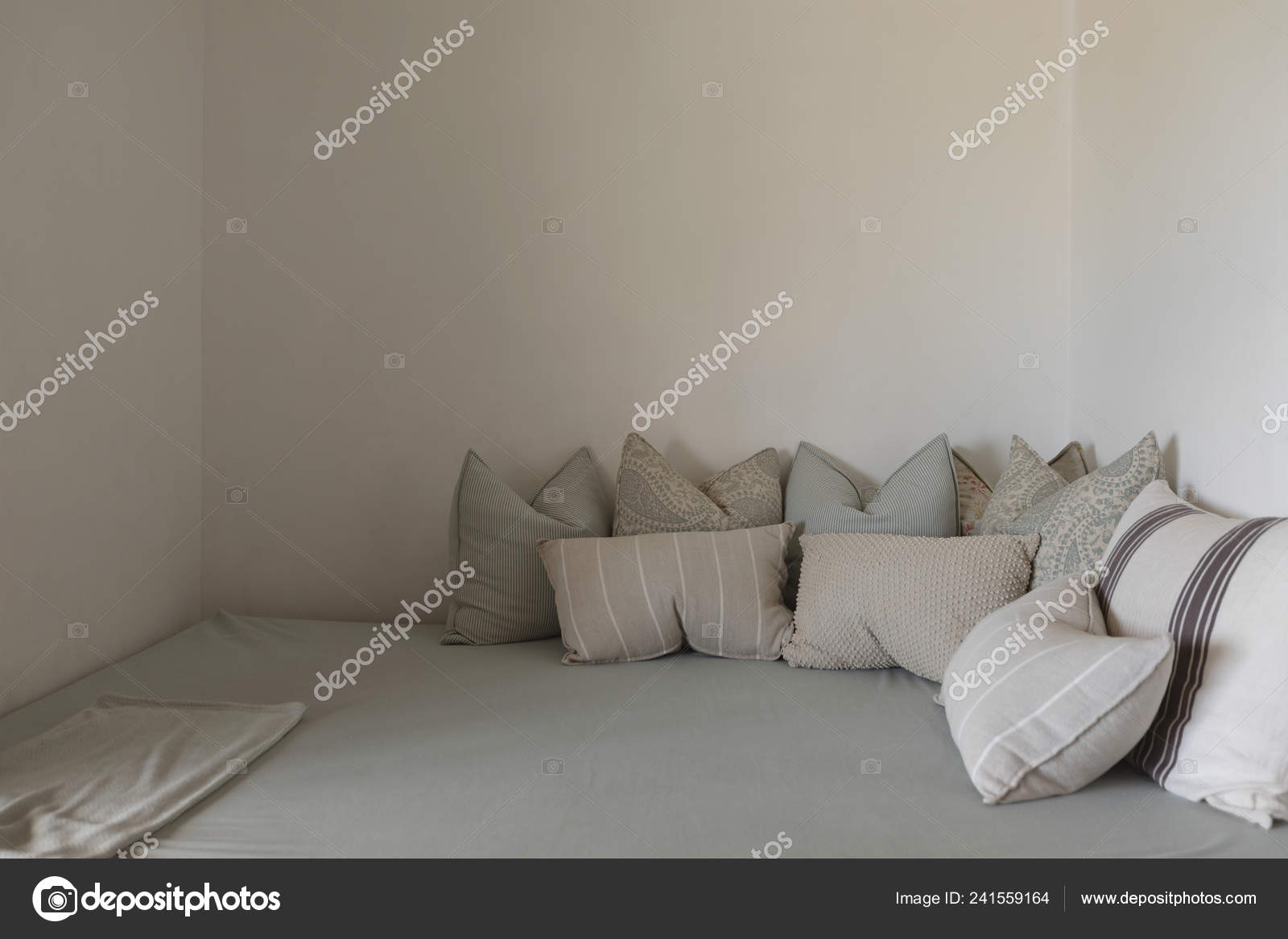 Decorative Pillows On Bed Arrangement With Bedroom Lamps And Bedside Tables  Stock Photo, Picture and Royalty Free Image. Image 103352867.