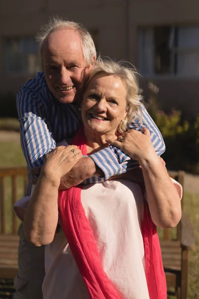 Portrait Active Senior Caucasian Couple Embracing Each Other Park — Stock Photo, Image