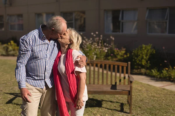 Front View Active Senior Caucasian Couple Kissing Each Other Park — Stock Photo, Image