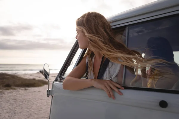 Side View Caucasian Woman Camper Van His Head Ocean Background — Stock Photo, Image