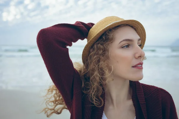 Front View Beautiful Young Caucasian Woman Hat Standing Beach She — Stock Photo, Image