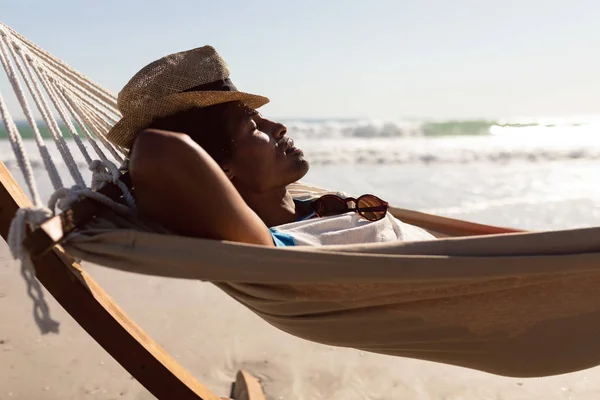 Side View Young African American Man Hat Sleeping Hammock Beach — Stock Photo, Image