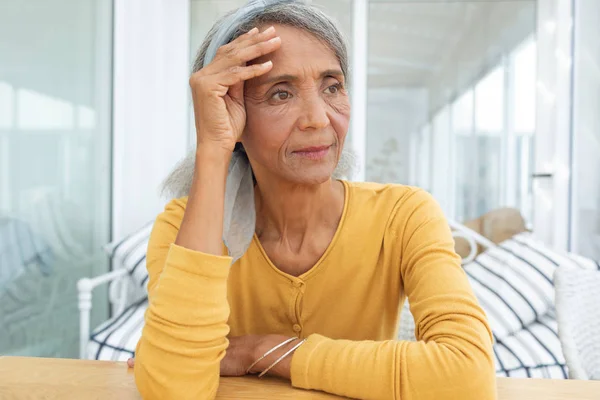 Front View Senior African American Woman Room Arms Table Hand — Stock Photo, Image