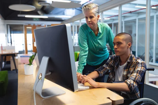 Side View Diverse Executives Working Together Computer Desk Office — Stock Photo, Image