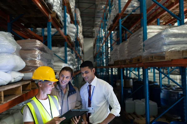 Front View Diverse Staffs Discussing Digital Tablet Warehouse — Stock Photo, Image