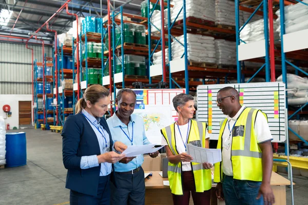 Front View Mature Diverse Staffs Discussing Document Warehouse — Stock Photo, Image
