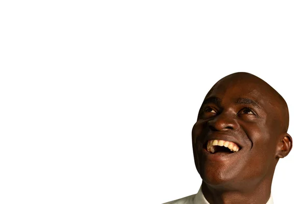 Hlava Záběr Holohlavý Mladý Afroameričan Muž Vzhlíží Jeho Pravé Smíchu — Stock fotografie
