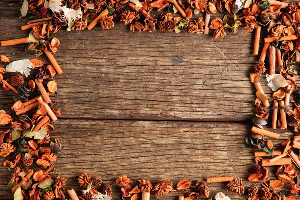 Pose Plate Automne Avec Feuilles Espace Copie — Photo