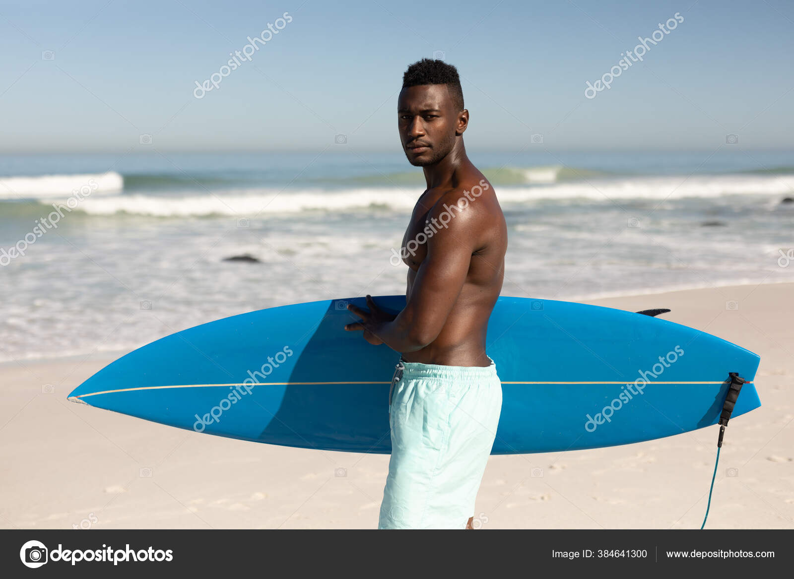 African American Man Enjoying Free Time Beach Sunny Day Having — Stock  Photo © Wavebreakmedia #384641300