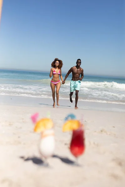 Mixed Race Couple Enjoying Free Time Beach Sunny Day Together — Stock Photo, Image