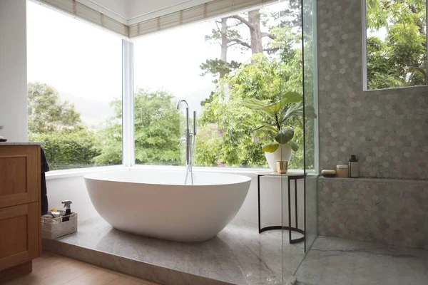 Modern Bathroom Interior Showing Free Standing Bath Large Windows Showing — Stock Photo, Image