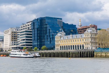 Londra Şehri,İngiltere-14 Nisan 2019:Northern & Shell binası L'de