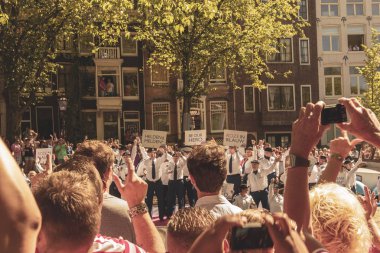 Amsterdam, Hollanda - 3 Ağustos 2013: Klasik renk tonu pi