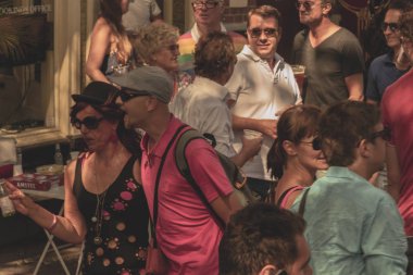 Amsterdam, Hollanda - 3 Ağustos 2013: Klasik renk tonu pi