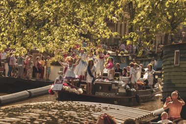 Amsterdam, Hollanda - 3 Ağustos 2013: Klasik renk tonu pi