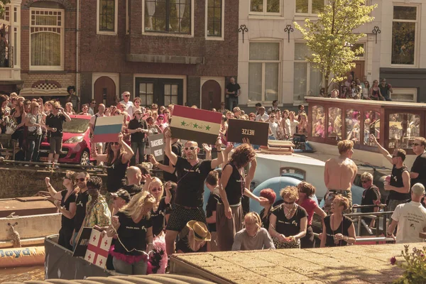 Amsterdam, Nederland-3 augustus 2013: een vintage kleurtoon pi — Stockfoto