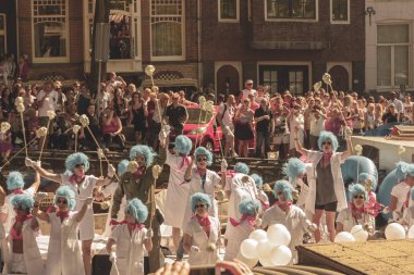 Amsterdam, Hollanda - 3 Ağustos 2013: Klasik renk tonu pi