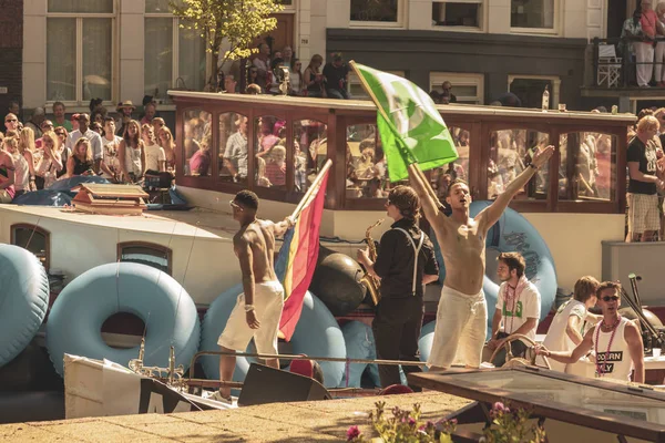 Amsterdam, Nederland-3 augustus 2013: een vintage kleurtoon pi — Stockfoto