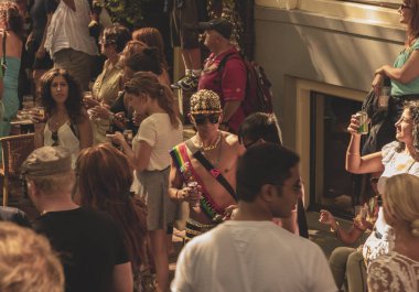 Amsterdam, Hollanda - 3 Ağustos 2013: Klasik renk tonu pi