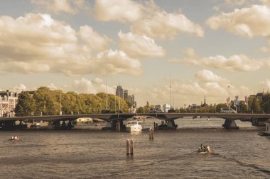 Amsterdam, Hollanda - 3 Ağustos 2013: Klasik renk tonu pi