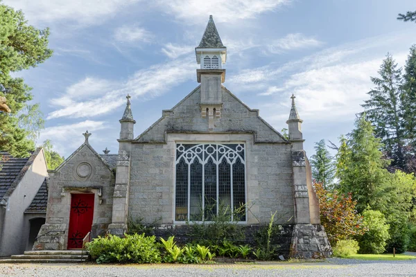 Nethy Dorfkirche in Strathspey im Hochlandkreis — Stockfoto