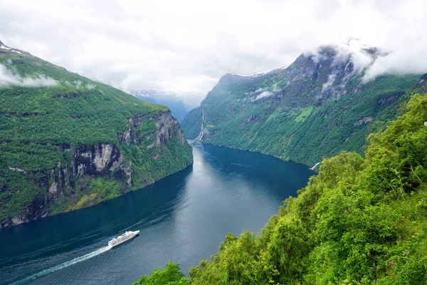 Geiranger fjord, Norge — Stockfoto