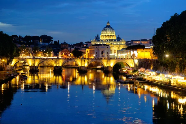 Basílica de São Pedro no Vaticano — Fotografia de Stock