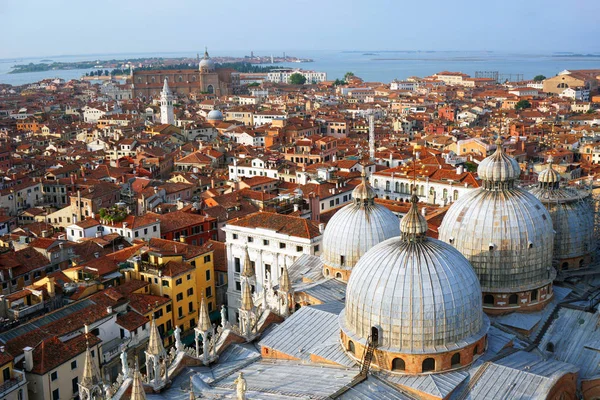 St Marks basiliek in Venetië — Stockfoto