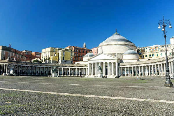 Piazza del plebiscito w Neapolu — Zdjęcie stockowe
