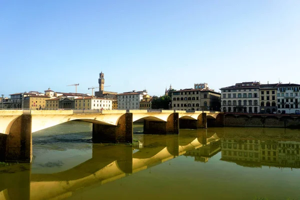 Florence and river Arno — Stock Photo, Image