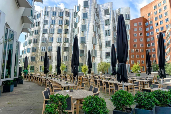 Byggnader från Frank Gehry i Düsseldorf — Stockfoto