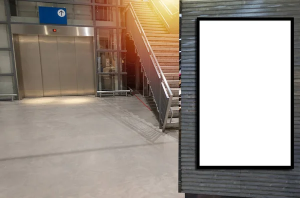 Vertikal Blank Showcase Billboard Eller Reklam Ljus Låda För Ditt — Stockfoto