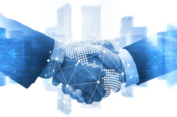 効果世界地図グローバルとネットワークリンク接続グラフィックダイアグラムブルーカラートーン デジタル技術 インターネット通信 チームワーク パートナーシップコンセプトで握手するビジネスマン — ストック写真