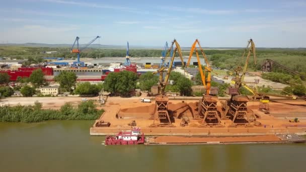 Tulcea Romania Maj 2018 Industriella Last Port Med Operativa Kranar — Stockvideo