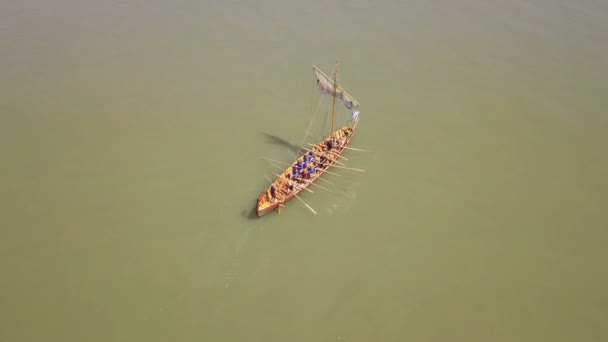 Isaccea Roemenië Augustus Algar Romeinse Oorlogsschip Donau Binnen Het Project — Stockvideo